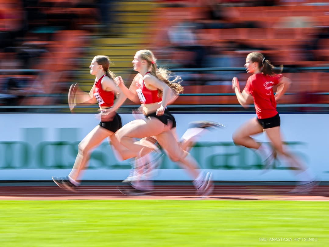 Sportfotografie – Team in Aktion am Nachmittag